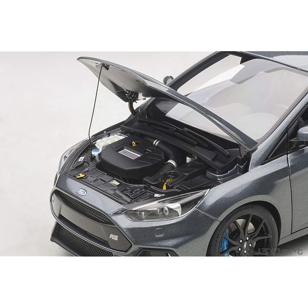 AUTOart 1/18 Ford Focus RS Metallic Gray Finished Product