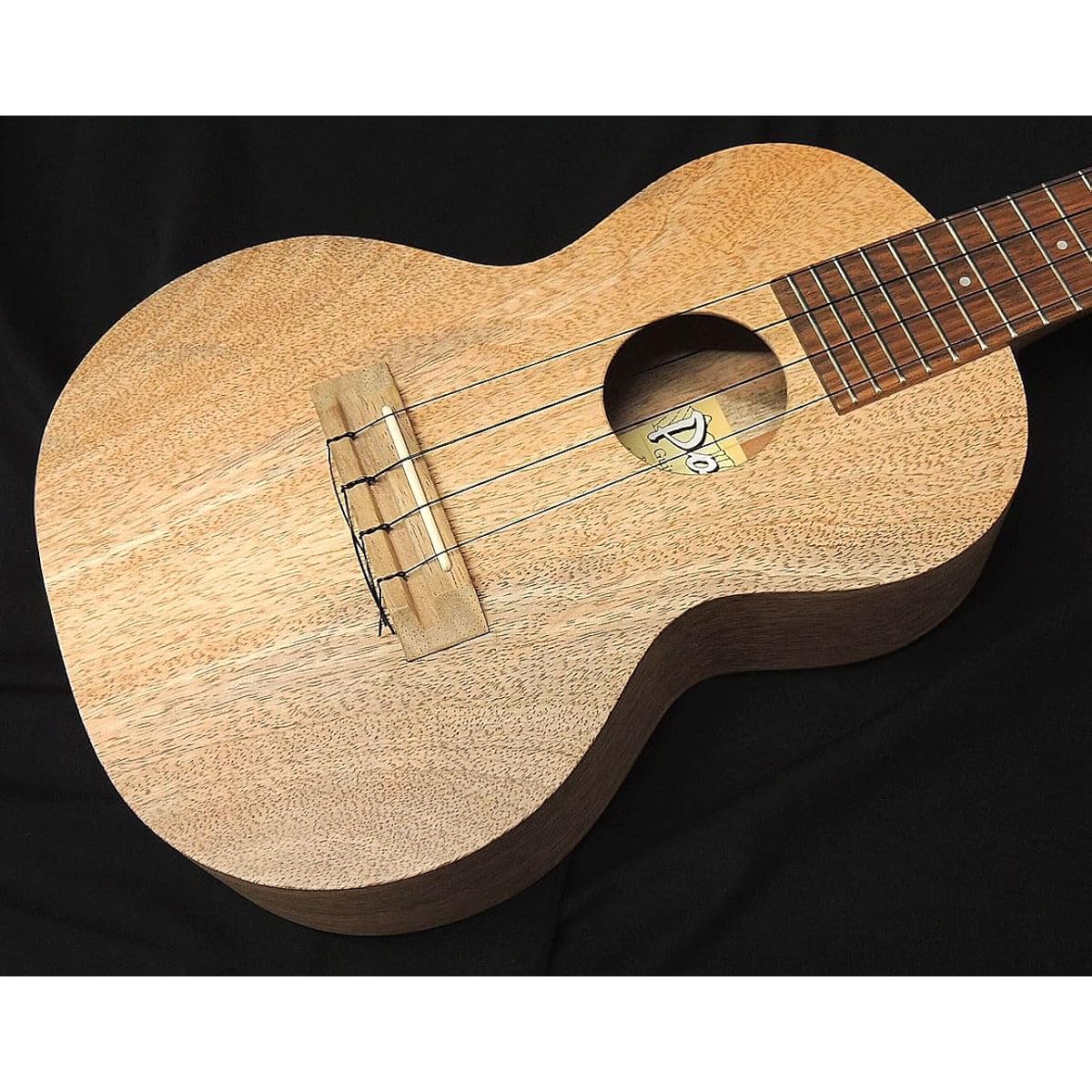 Pono MGC-K Kalele Series Concert Ukulele Solid Mango Ko'olau Second Brand ORCS Strings Included