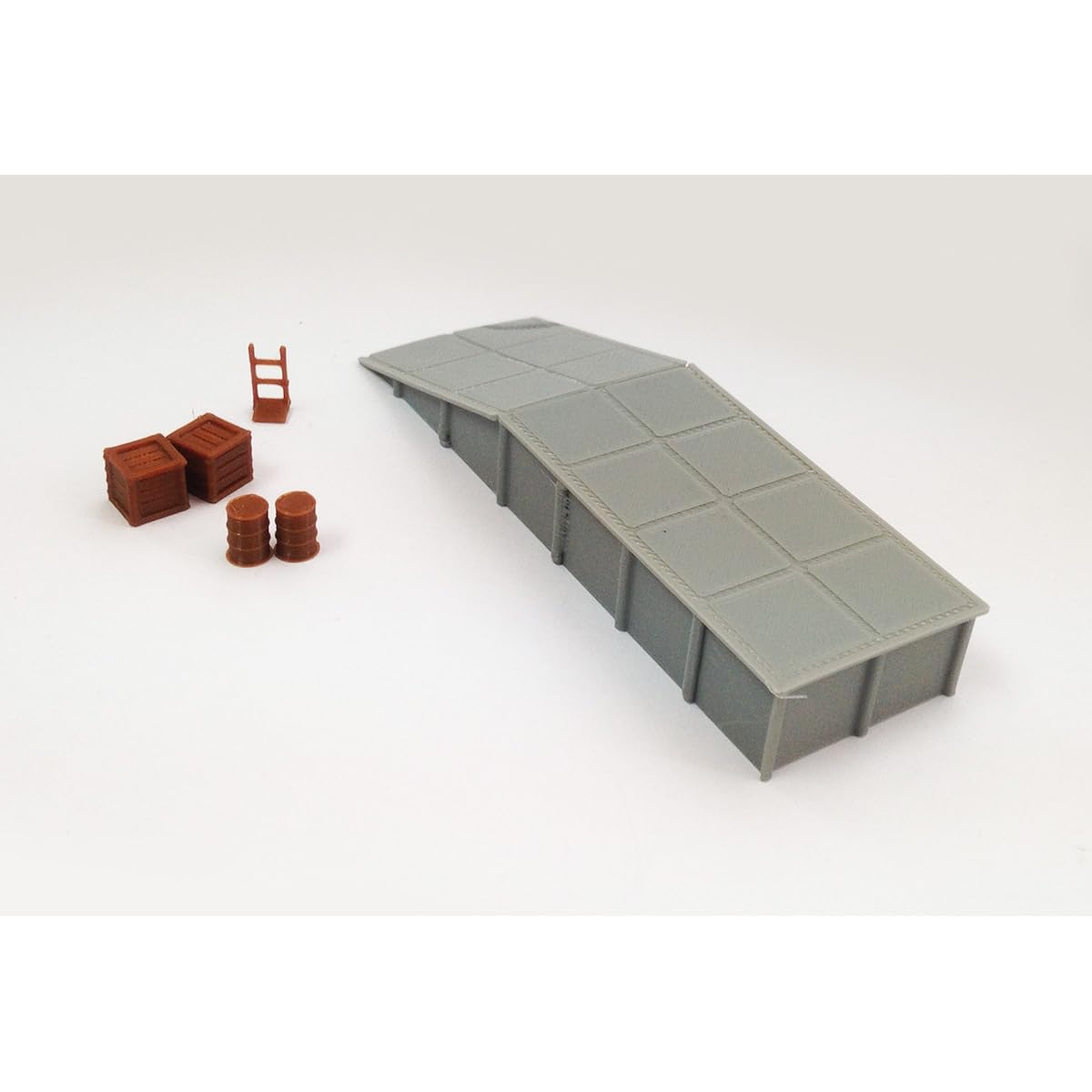 Outland Models Train Railway Layout Platform/Loading Dock Toy HO Scale