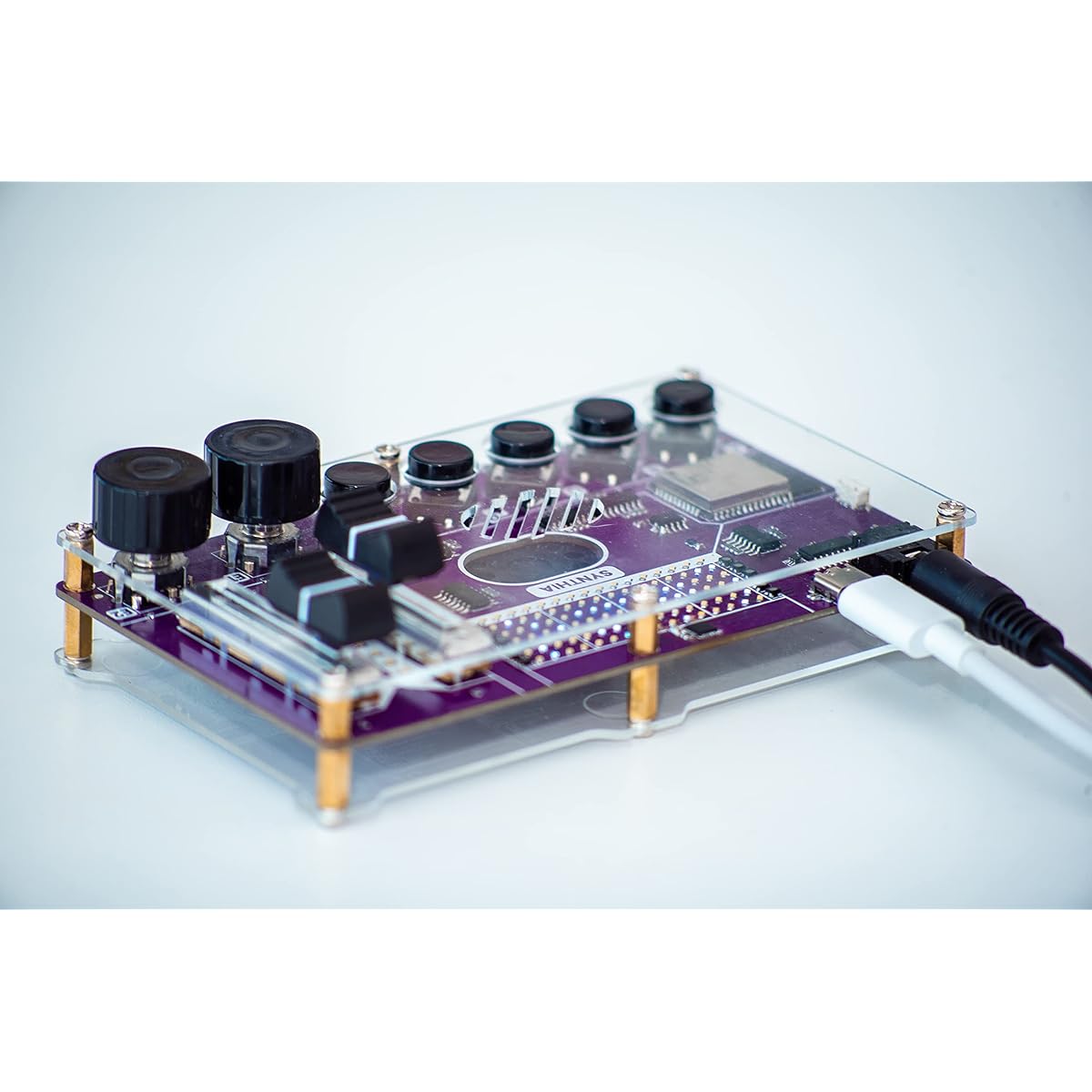 CircuitMess Synthia - DIY Digital Music Sampler | DIY Synthesizer | Educational DIY Gadget | Educational Music Kit | STEM and STEAM Building Kit Ages 11+ | Kids Electronics Kit | Physics Toy