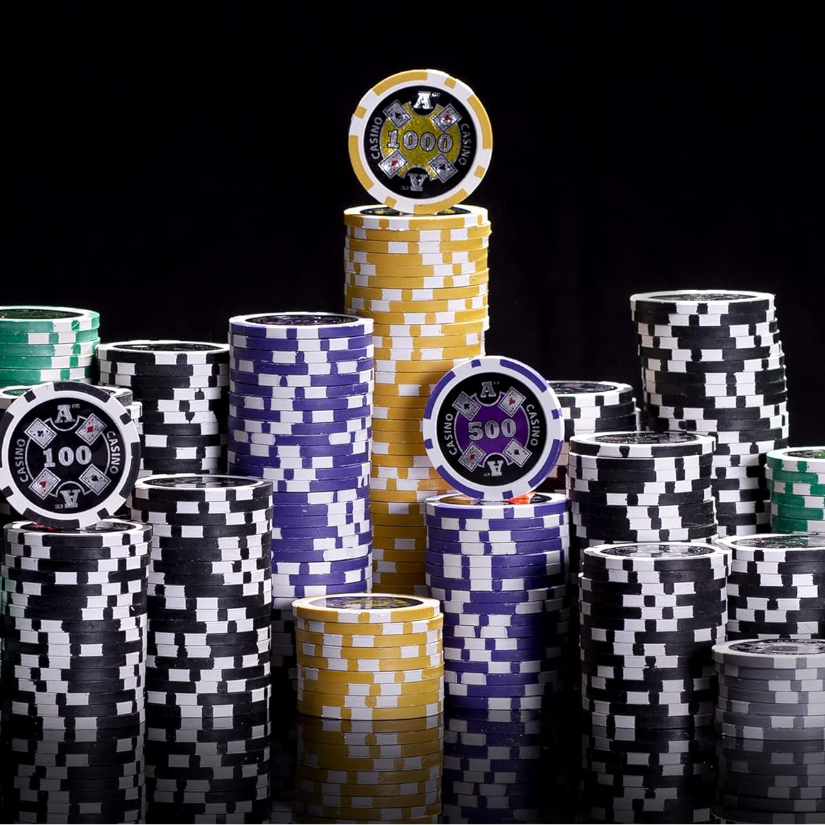 MBGBrybelly Ace Casino Poker Chip Set in Acrylic Carry Case - Holo Inlay Heavy Weight 14 Gram Casino Quality Poker Chips - Display & Transport Your Collection - Heavy Duty Protection (1000 Carat)