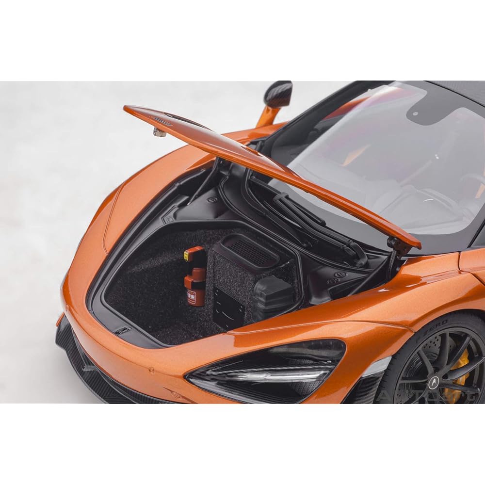 AUTOart 1/18 McLaren 720S Metallic Orange Finished Product 76074