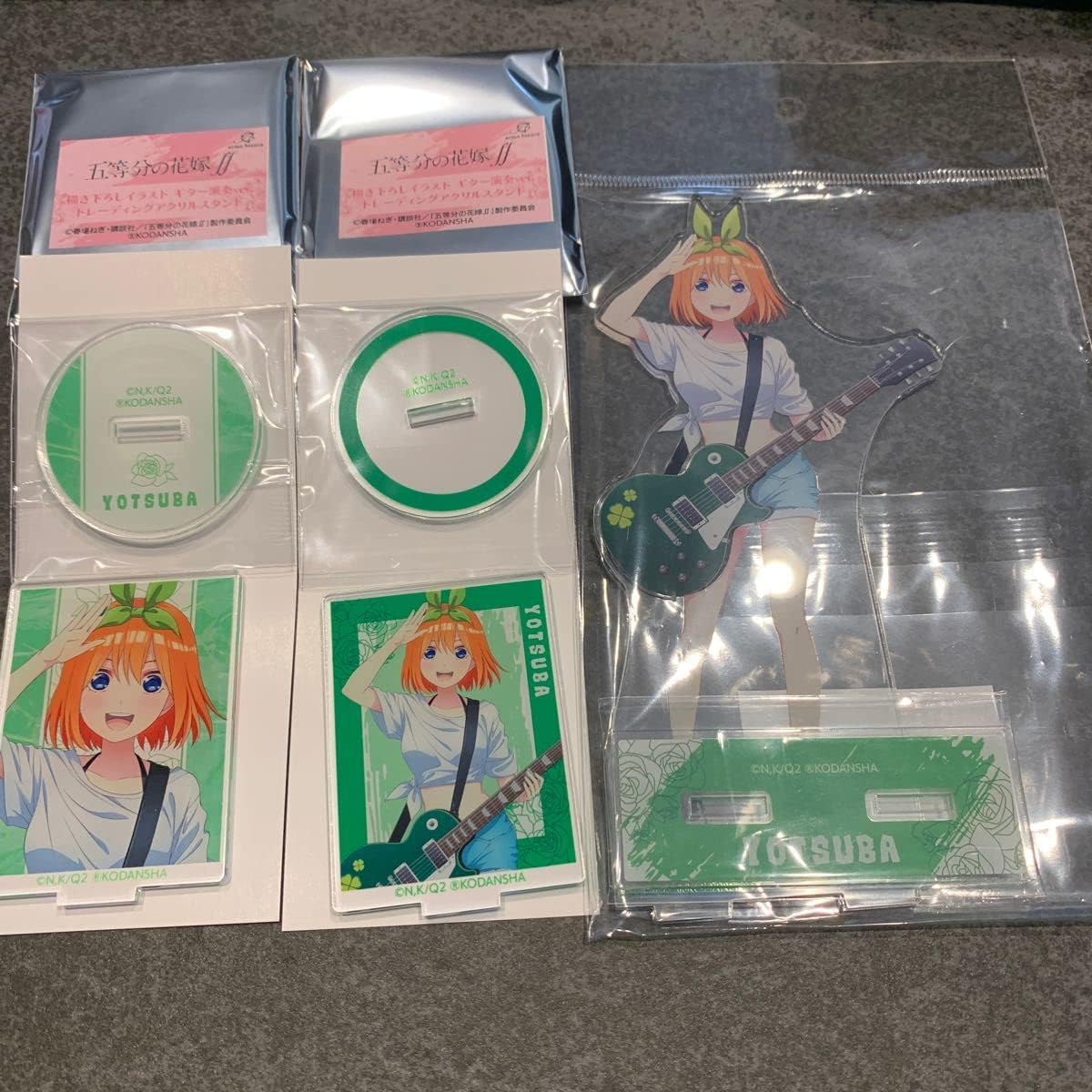 The Quintessential Quintuplets Tower Records Collaboration Acrylic Stand Guitar Playing Yotsuba Set
