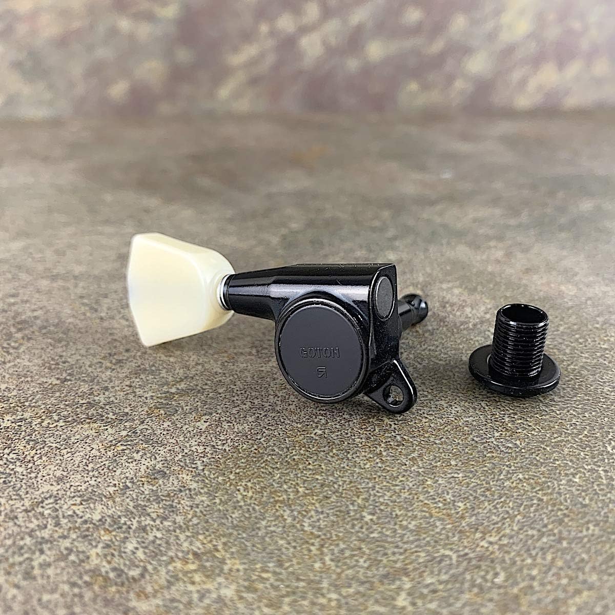 Gotoh Machine Head Standard - 3 per side - SG381 P4N Black