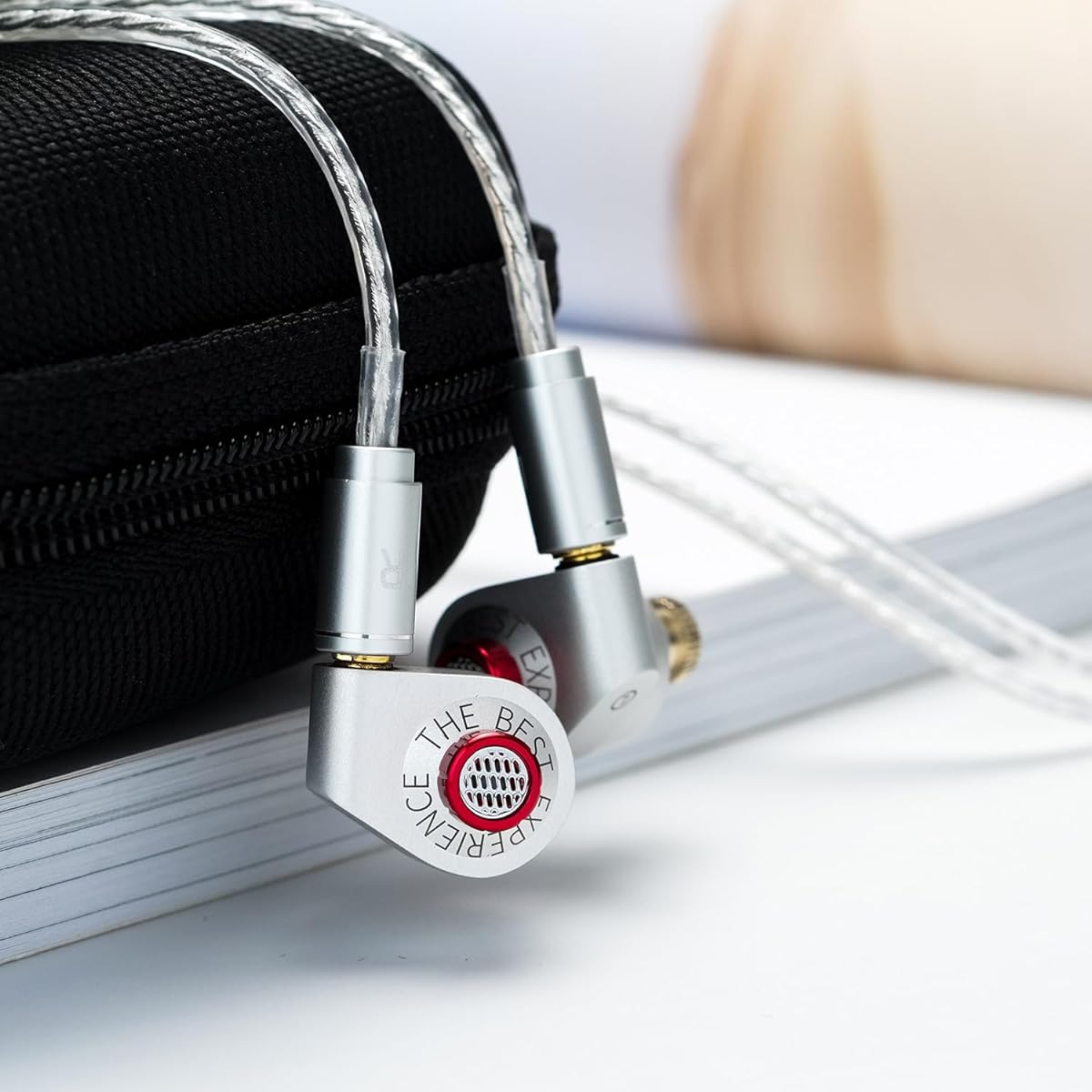 HiFiGo BGVP P05 Single Dynamic Driver In-Ear Monitor 10mm PU + Ceramic DD IEMs In-Ear Earphones with Adjustable Tuning Filter and Replaceable MMCX Cable (3.5mm with Microphone)