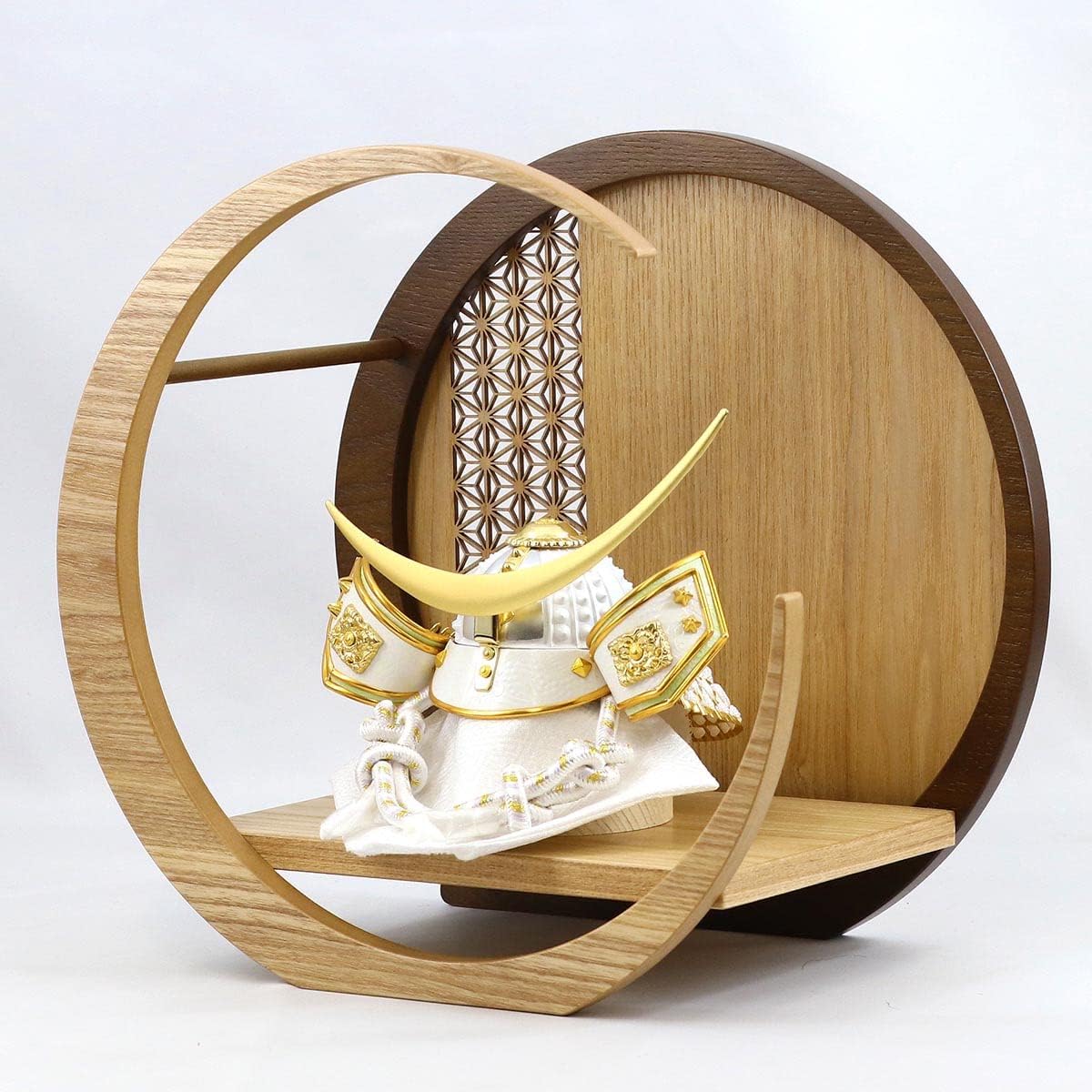 May Doll Compact Platinum Helmet Masamune Date Openwork Asanoha Pattern Wooden Round Crescent Shape Display Stand (Small) GOBZ-WK-D-H18 Mini Helmet Decoration