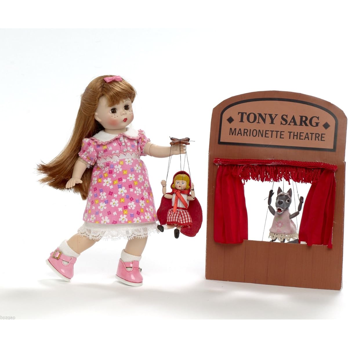 Wendy with Tony Sarg Marionettes (90th Anniversary Collection)