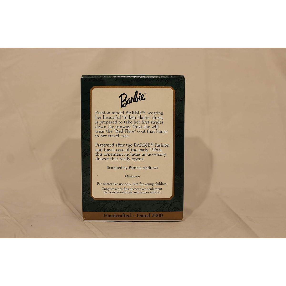 1 X BARBIE ORNAMENT AND TRAVEL CASE