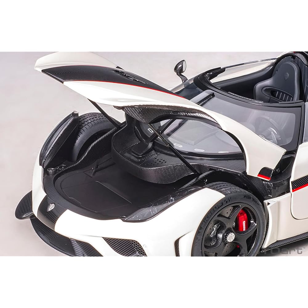 AUTOart 1/18 Koenigsegg Regera White/Carbon Black/Red Finished Product 79027