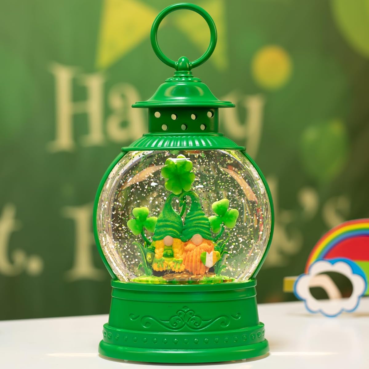St Patricks Day Gnome Snow Globe for St. Patrick's Day Decorations, 6 Hour Timer USB/Battery Operated Lucky Shamrock Gnome Light Up Snow Globe for Lover/Friends St. Patrick's Day Decor Home