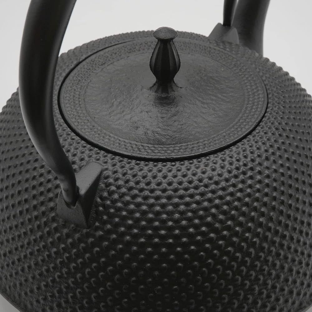 Tonami Shoten Nanbu Iron Kettle Flat Arale IH Compatible Black 1.5ℓ Made in Japan Outdoor Camping Open Fire OK