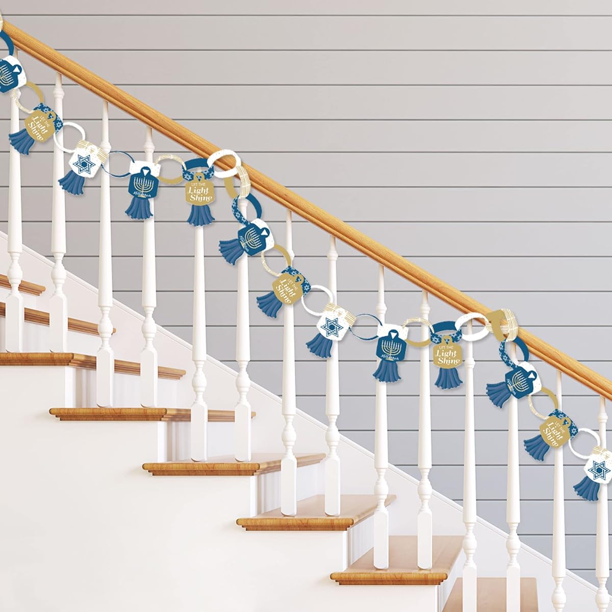 Hanukkah Chanukah Big Dots - 90 Chain Links and 30 Paper Tassels Decoration Kit - Hanukkah Holiday Party Paper Chain Garland - 21 Feet
