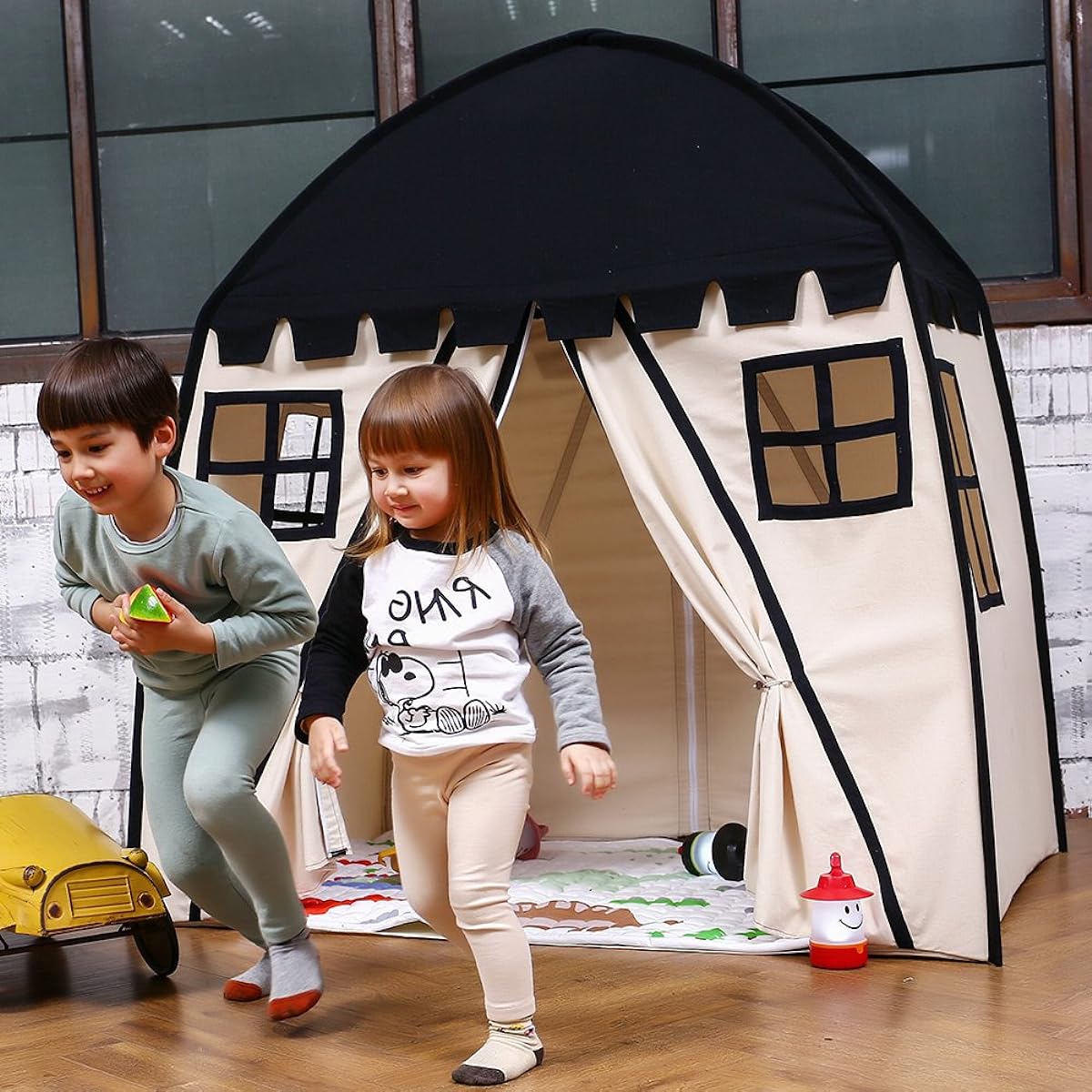 Love Tree Large Kids Teepee Tent, Portable Children's Play Tent for Boys Indoor Outdoor Fort with Carry Case, Black