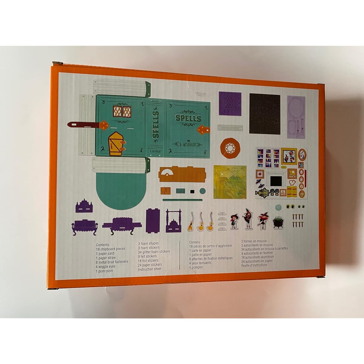 Paper craft witch's house. Recommended for ages 6 and up.