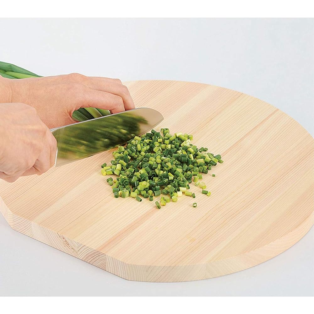Umezawa Wooden Cutting Board Aomori Hiba Round Shape Medium Diameter 30 x Thickness 1.8cm Made in Japan 292414