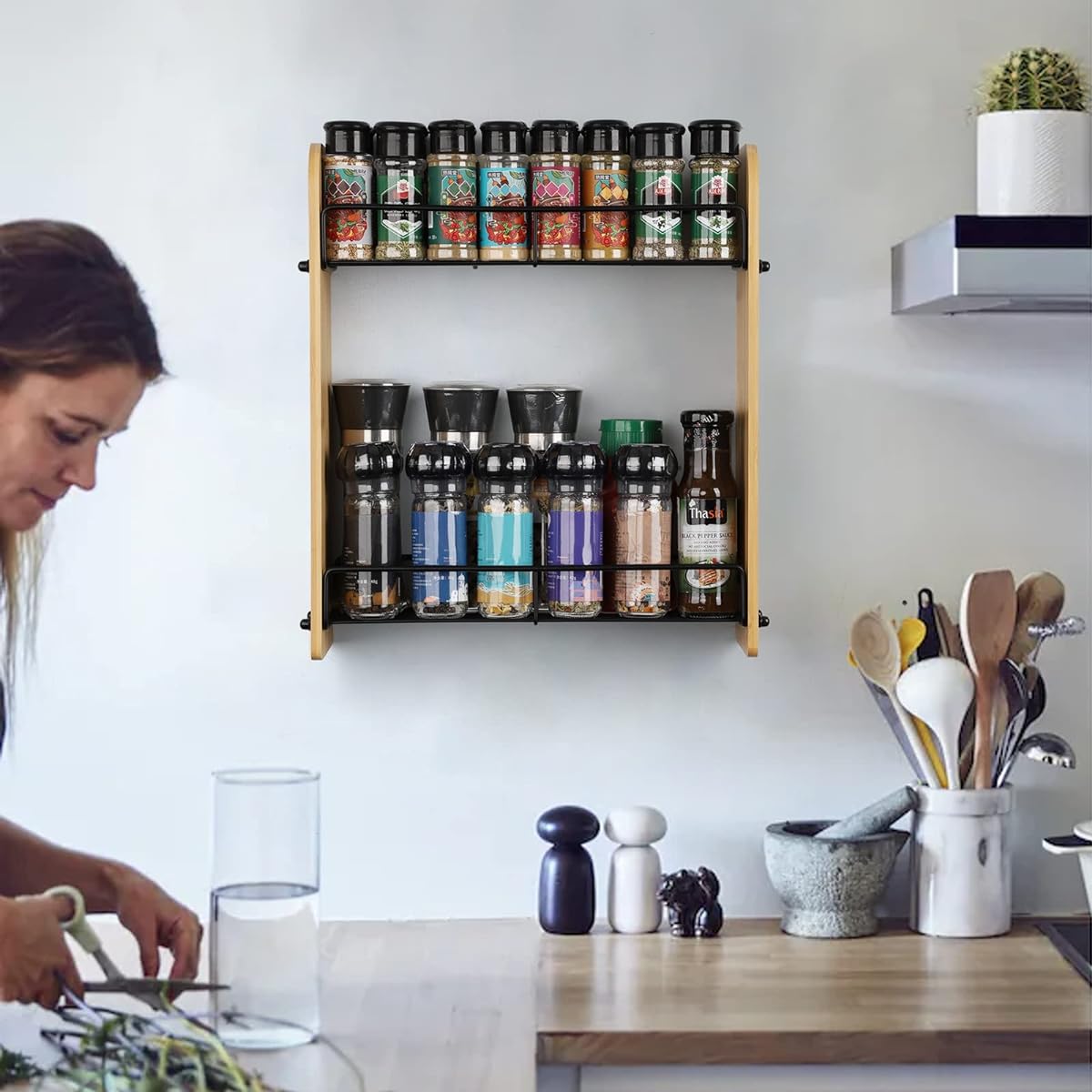 Lomivra spice rack