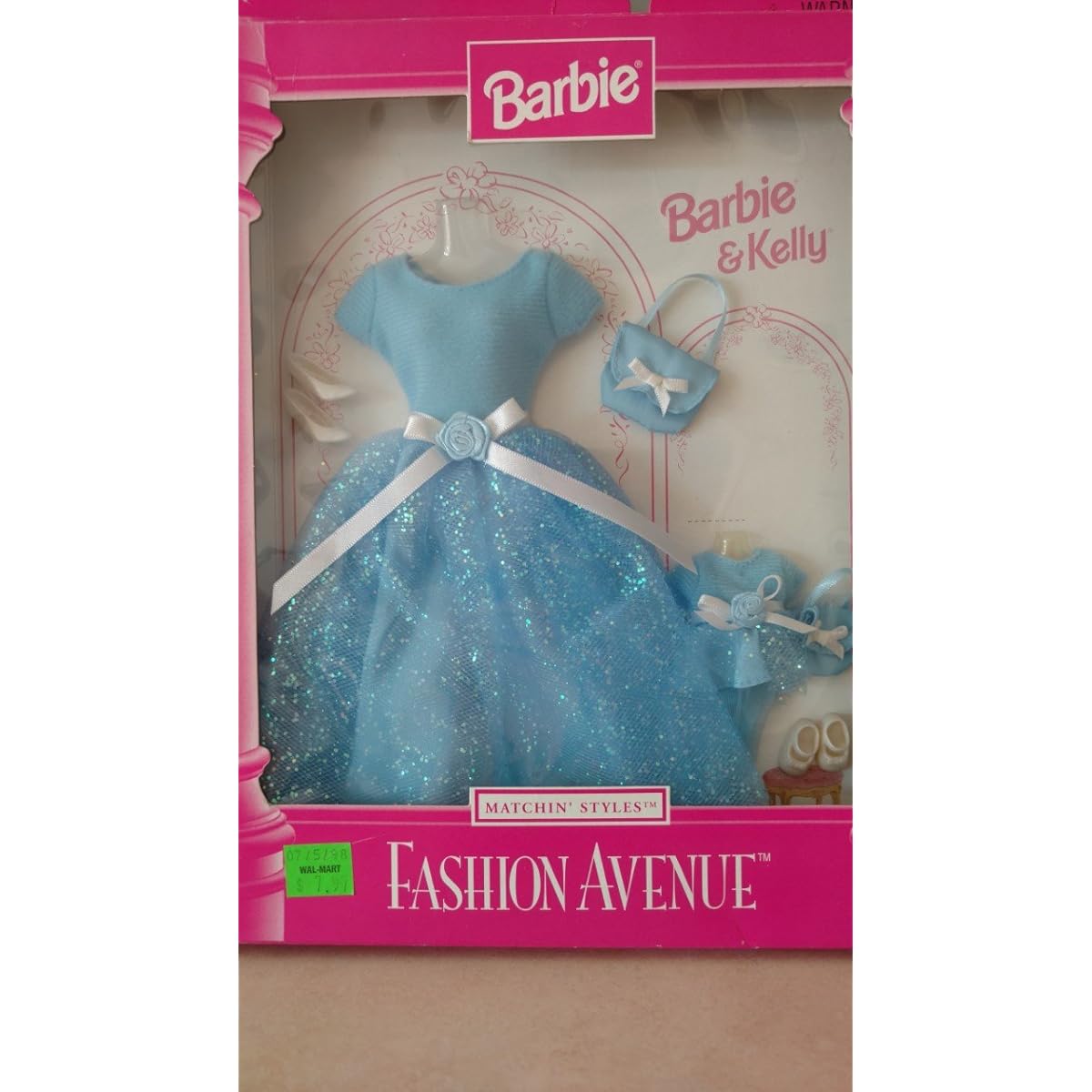 Barbie & Kelly Matchin' Styles Fashion Avenue RAIN WEAR Outfits (1997)