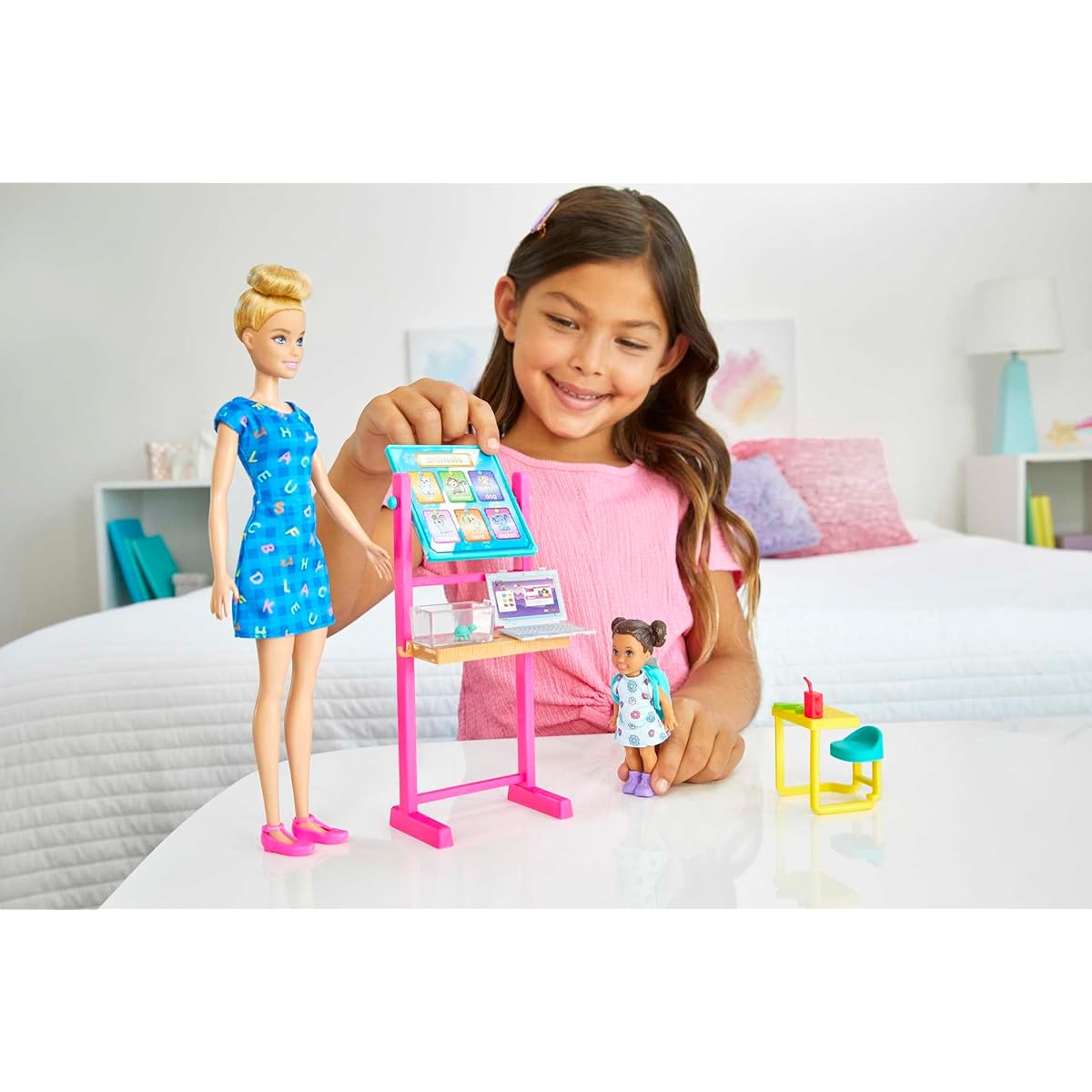 Barbie Teacher Doll (Blonde),Toddler Doll (Brunette), Flip Board, Laptop, Backpack, Toddler Desk, Pet Turtle, Great Gift for Ages 3 Years Old & Up