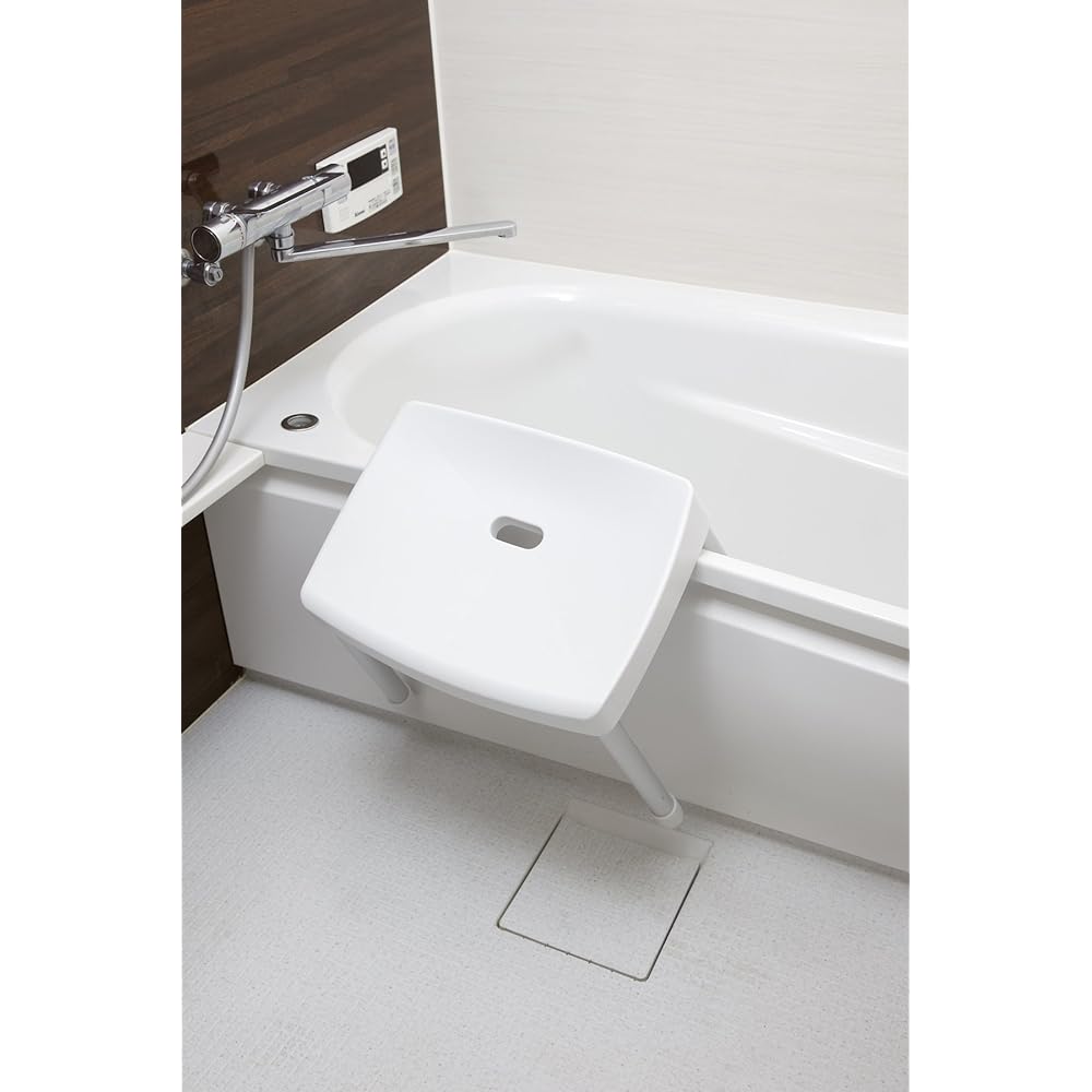 I'mD RETTO Comfort Chair White RETCMFMW