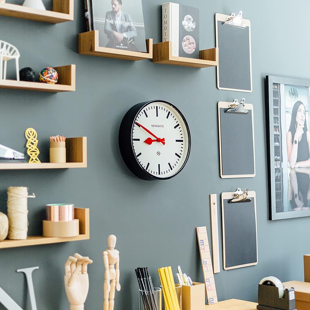 NEW GATE Luggage Wall Clock Wall Clock LUGG390K