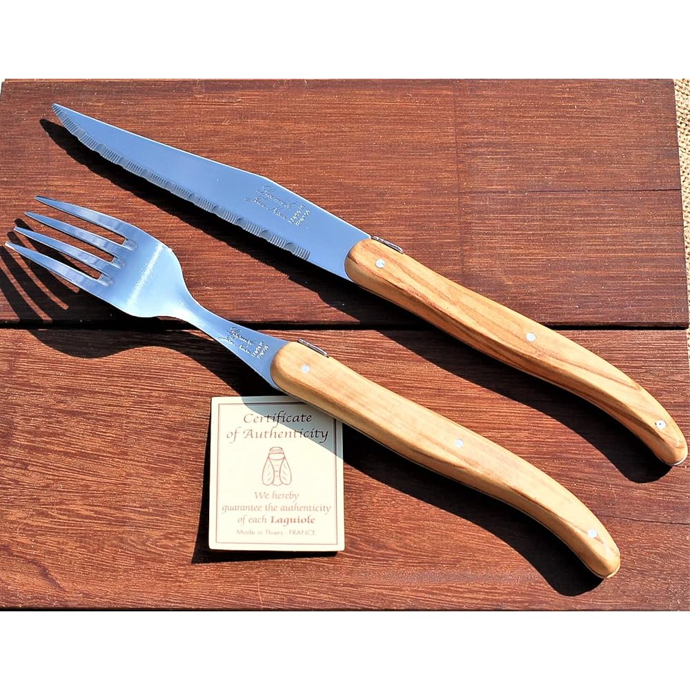 Raieur Olive Handle Dinner Knife and Fork Set in Gift Box