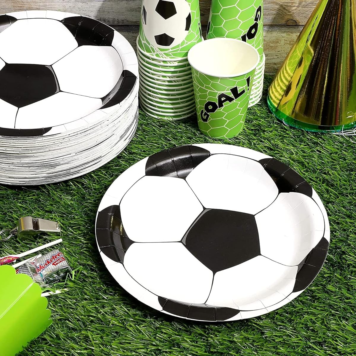 BLUE PANDA Soccer Party Supplies Paper Plates 80 Pack (Black and White, 9 Inch)