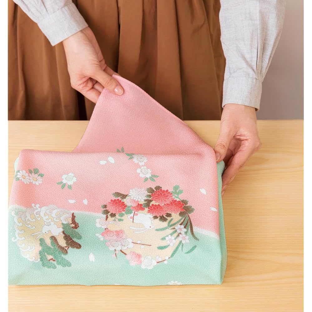 Musumi Furoshiki Furoshiki, Approximately 68cm, Pure Silk, Crepe, Yuzen, Two Widths, No. 7 (Boxed), Rabbit in a Flower Circle, Pink, Made in Japan 30623-666