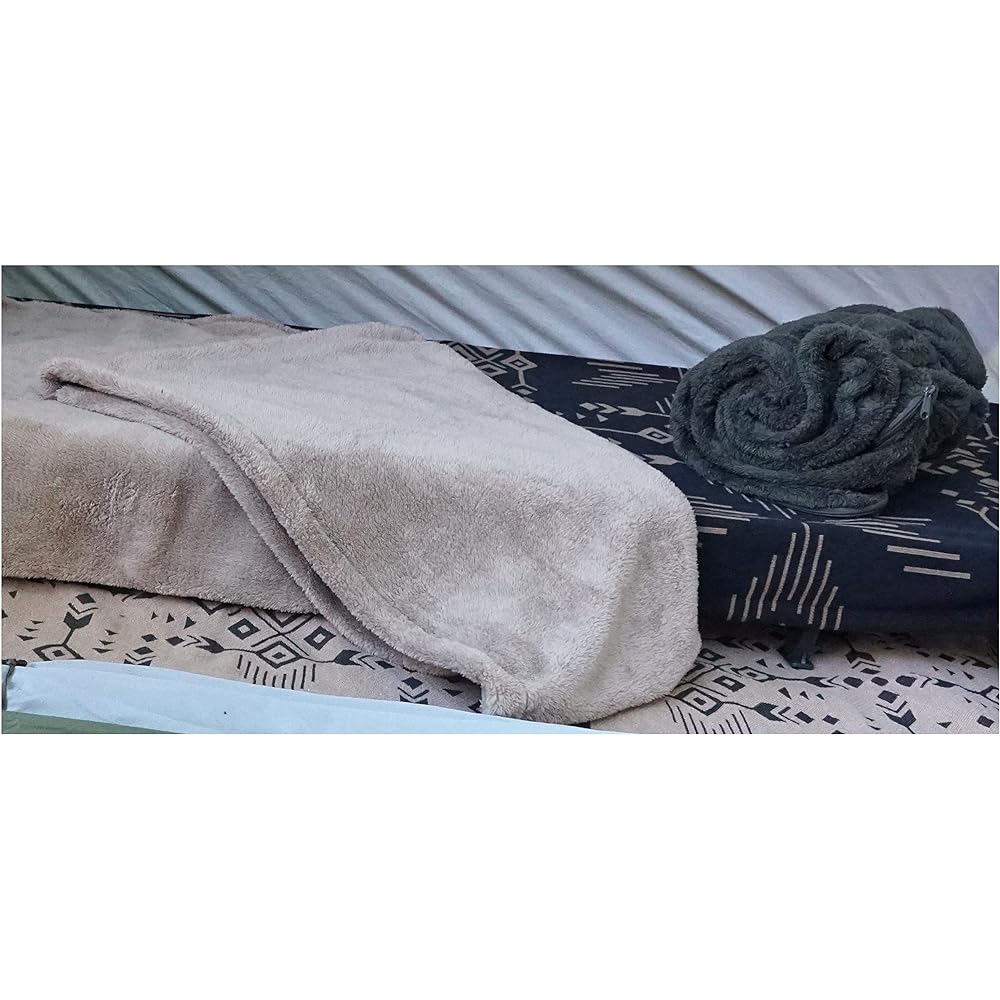 (Yagai) JAGUY fluffy sleeping bag