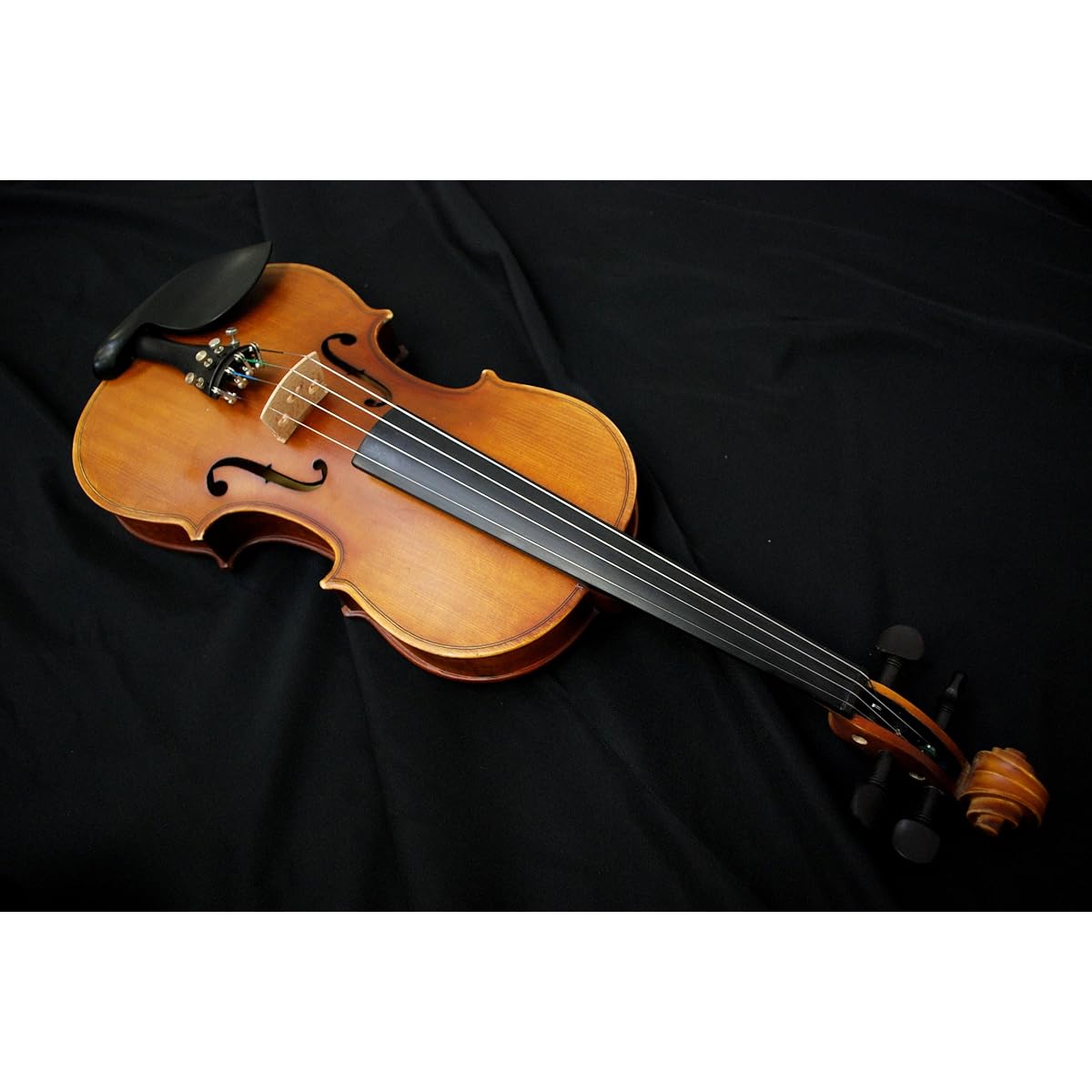 Hallstatt Violin V-12 4/4 size violin (regular size)