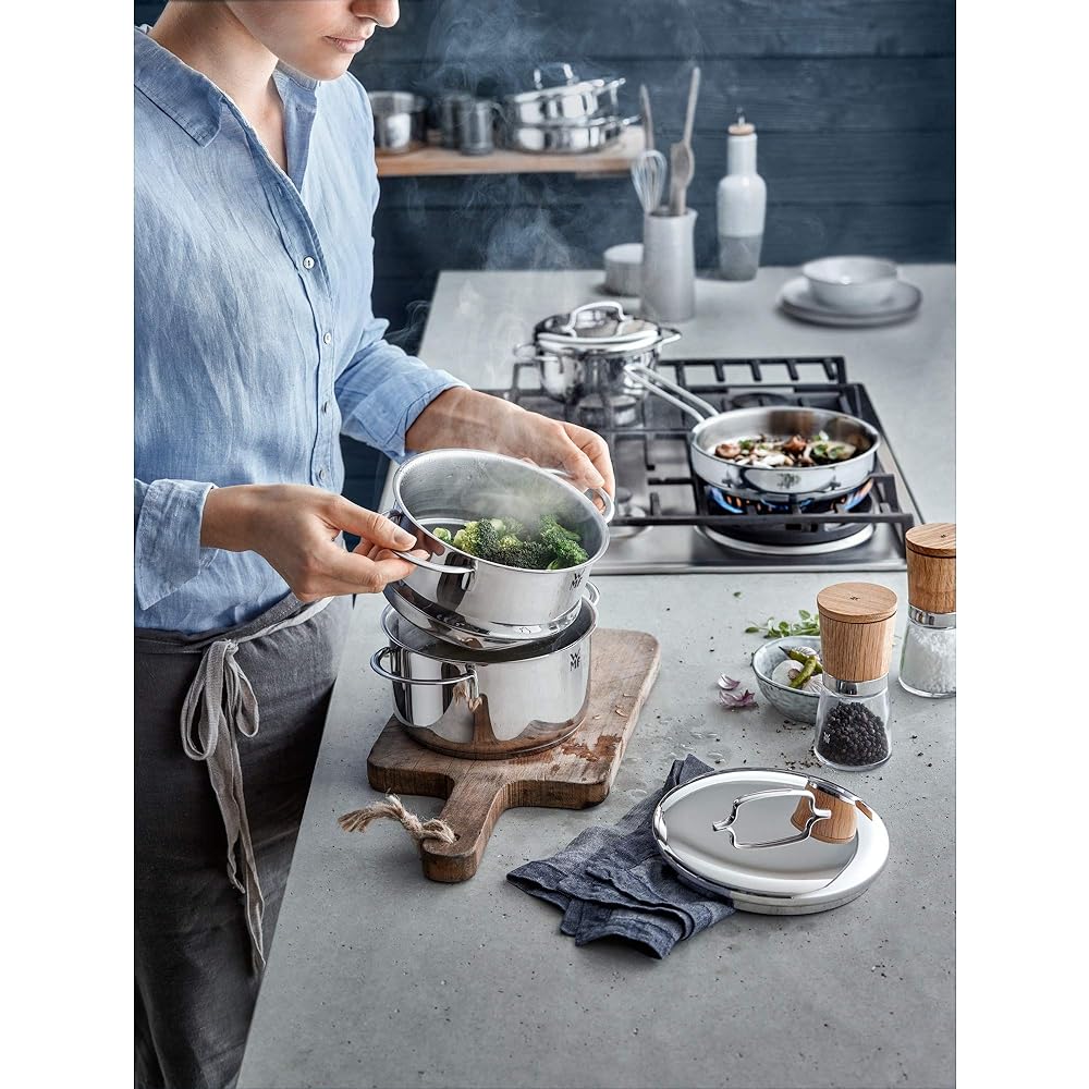 WMF Mini Frying Pan 18cm Fluorine Coating W0718816021 Silver