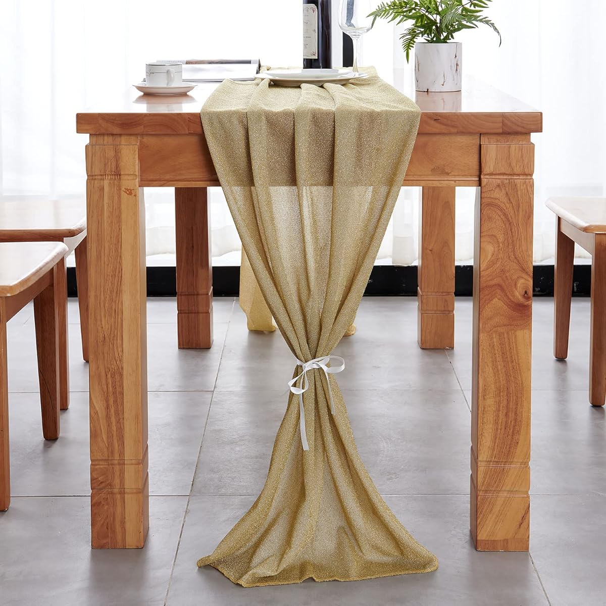 DELOVO Gold Table Runner Glitter Gauze Length 27X120 Inches Wedding Table Runner Linen Decor Party Banquet Bridal Shower Home Table Arch Cake Table