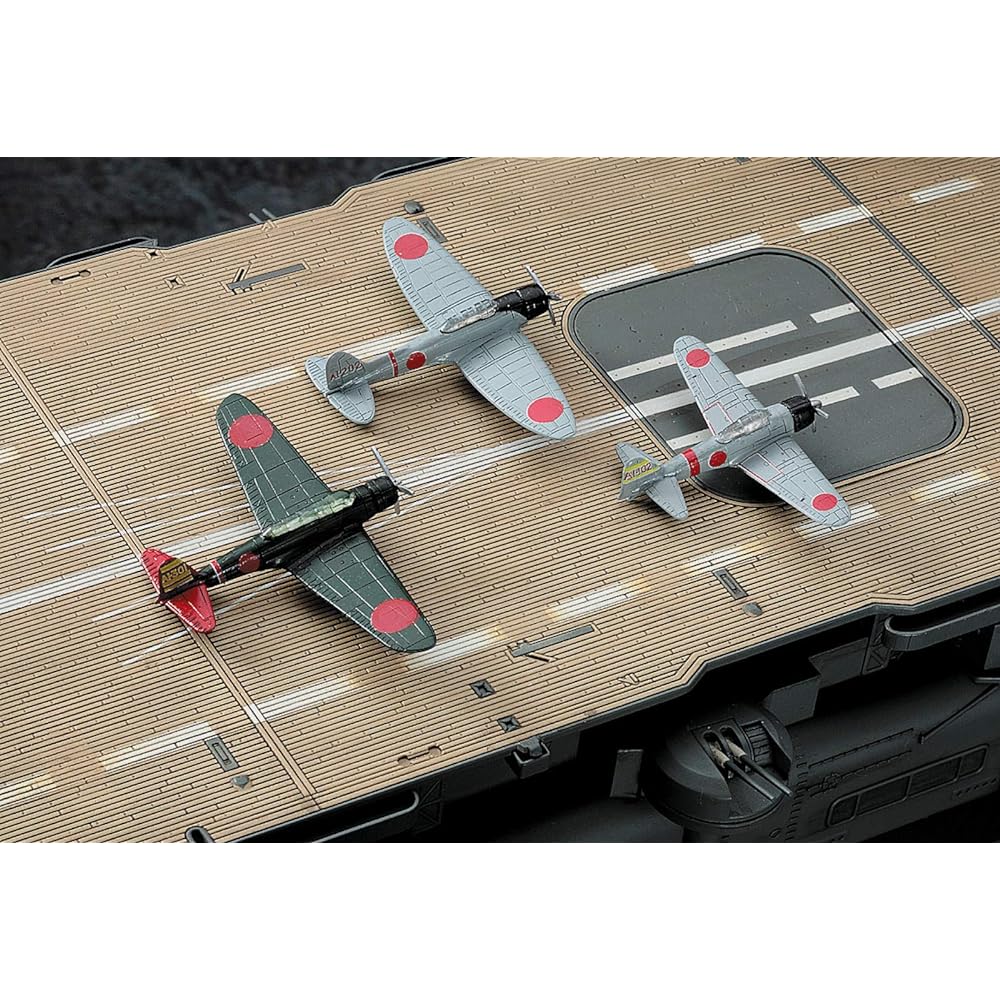 Hasegawa 1/350 Japanese Navy Aircraft Carrier Akagi Plastic Model Z25