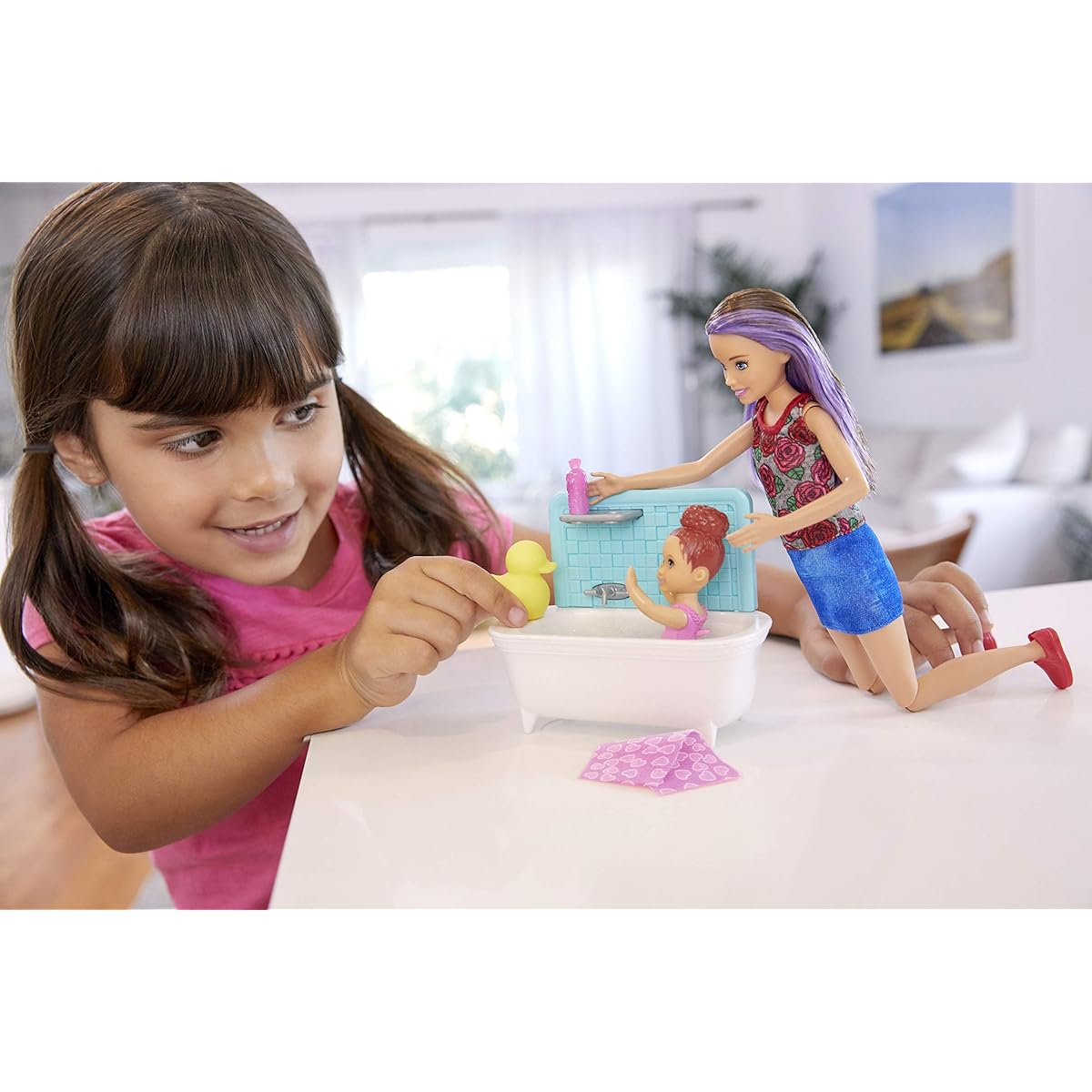 Mattel - Barbie Skipper Babysitters Inc. Bathtime Playset, Brunette