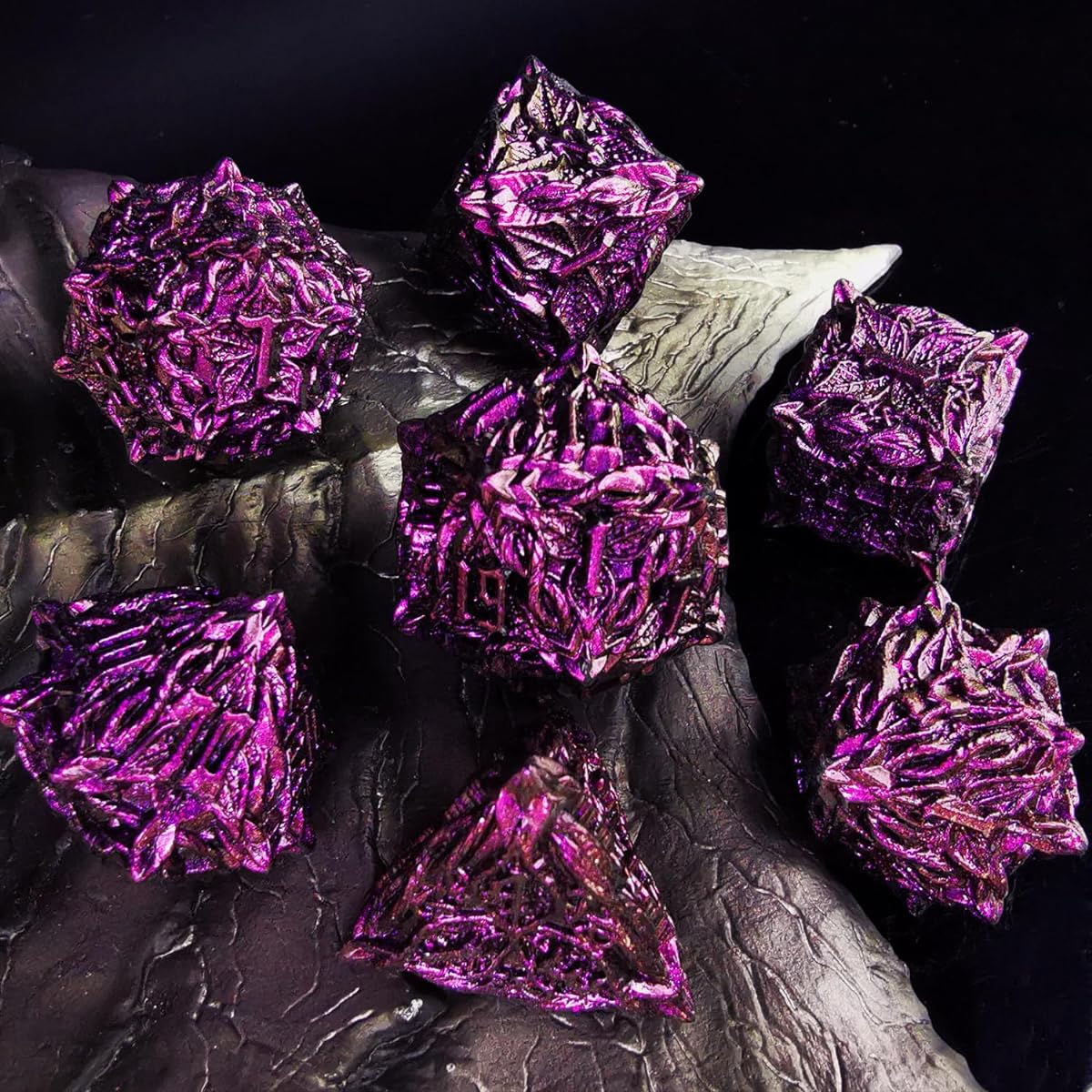 HAOMEJA Metal Dice Vine Leaf Set DND Dice 7 Role Playing Dice Polyhedral D&D Solid Dungeons and Dragons Dice (Purple Red)