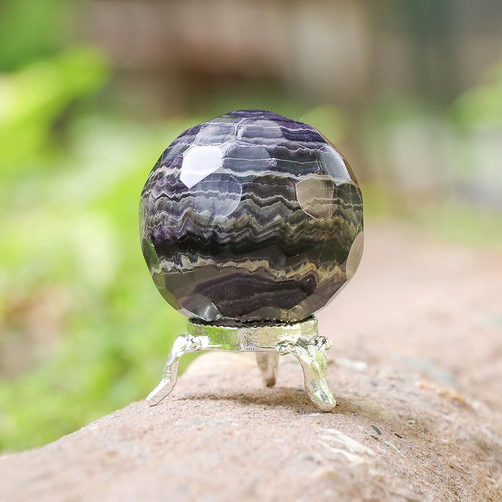 Crocon 45mm Amethyst Diamond Cut Stone Sphere Ball with Metal Stand Over 1400 Carat Gemstone Ball Healing Ornament Rock Sphere Sculpture Figurine Feng Shui Fortune Telling Crystal Home Decor Photography