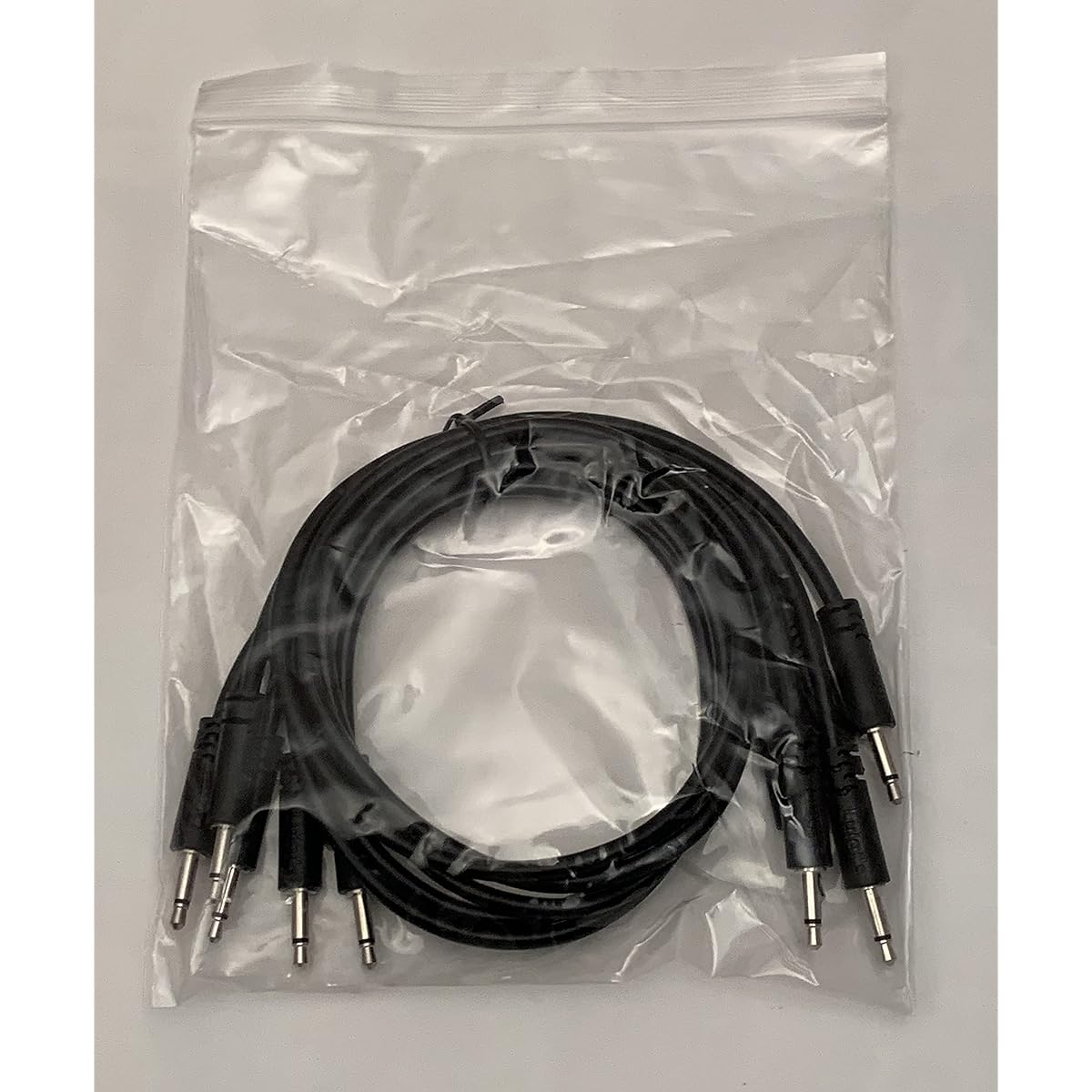 Luigis Modular Supply Spaghetti Urarack Patch Cables - 5 Pack Black Cables 18" (45cm)