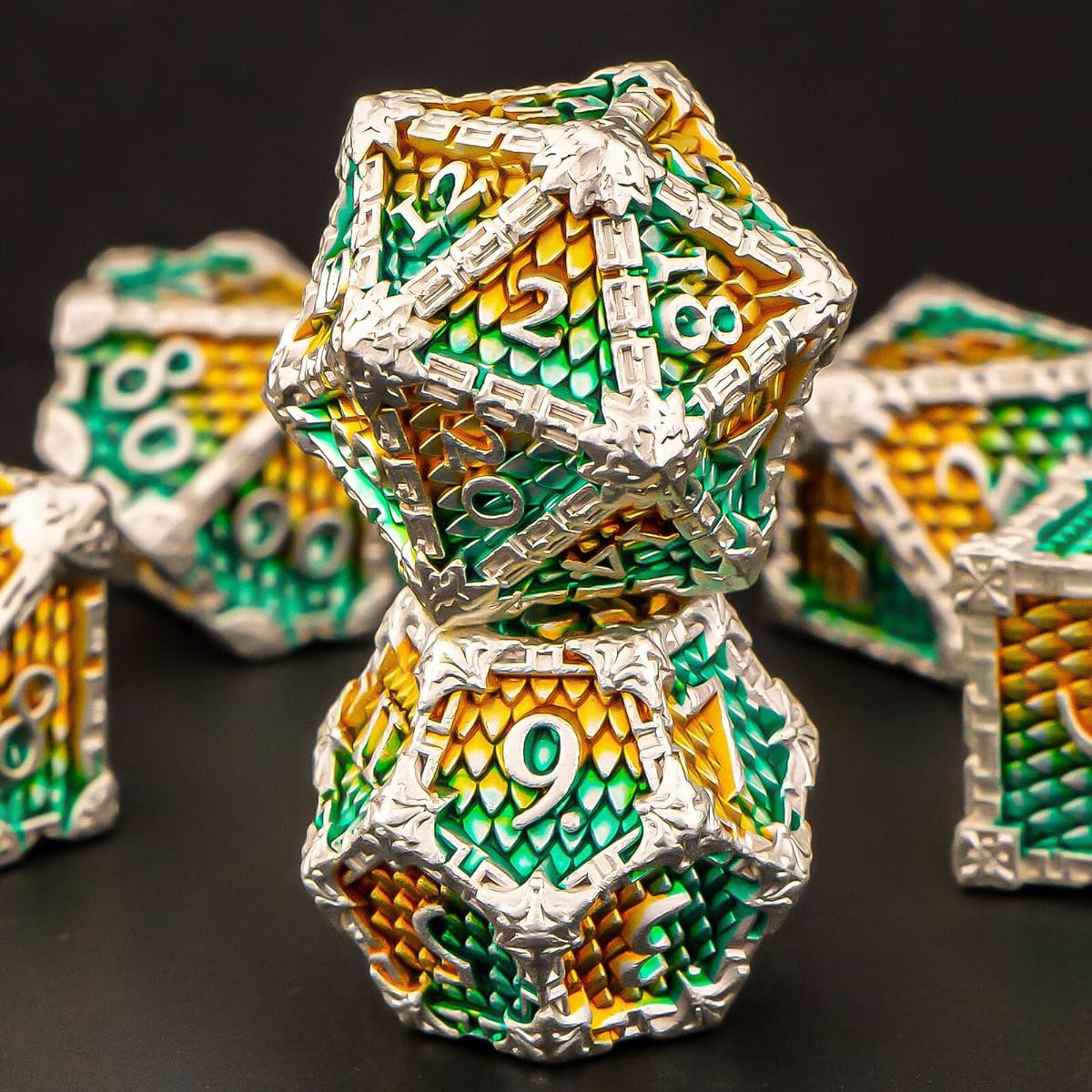 Polyhedral Dice Set for Dungeons and Dragons Table Game Dice with Cool Box