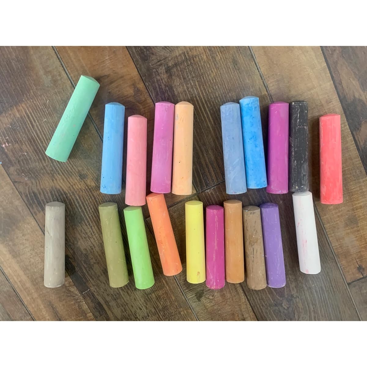 Vinny Van Gogh 20 Colors Jumbo Sidewalk Chalk + Cute Tote Bag > Toddler Kids Adults > Safe Non-Toxic Washable Dust Free > Award Winning Colors Black > Outside on Driveway City Pavement or Garden