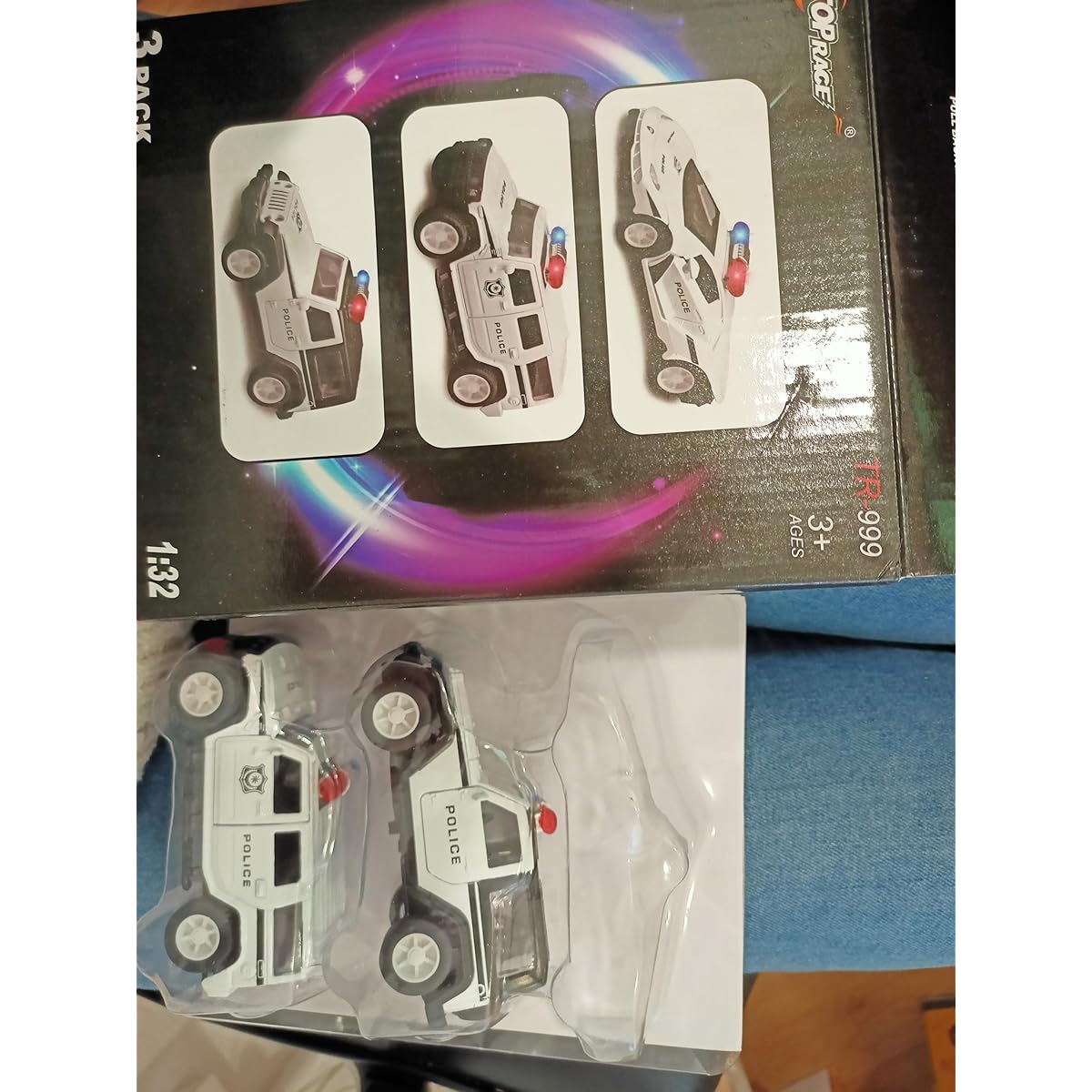 Top Race Metal Die Cast Police Car Pull Back Battery Operated LED Headlights and Siren 1:32 Scale Set of 3