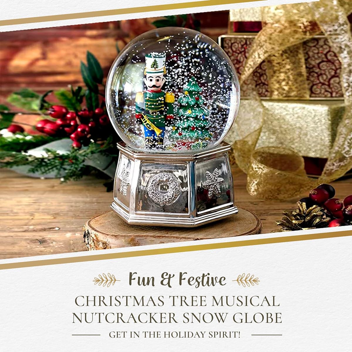 Spode 1667723 Nutcracker Snow Globe Green