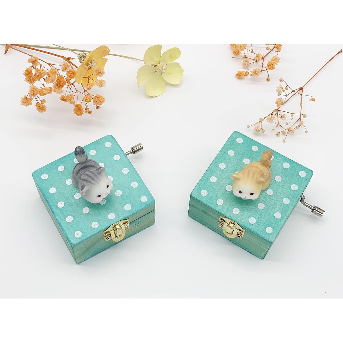Nbcymg Gift Wrap Mini Wooden Hand Crank Music Box with Lovely Cat (Tune: Castle in the Sky) (Brown)