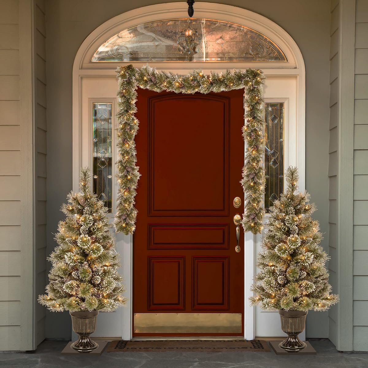 National Tree 9' x 12" Glitter Bristle Pine Garland with White Chip Cone and 50 Clear Lights (GB3-300-9A-1)