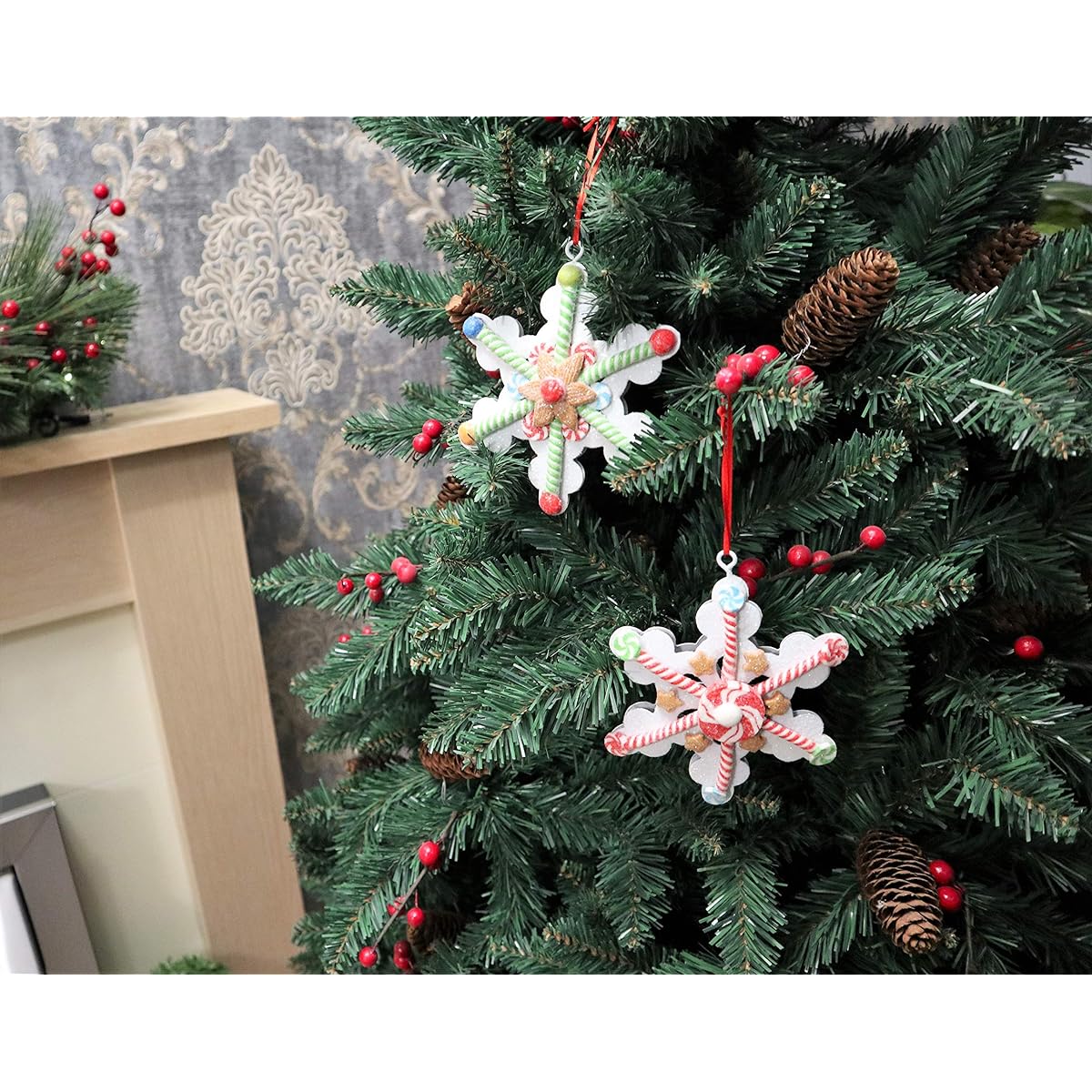 Shatchi Christmas Tree Hanging Snowflake Candy Lollipop Decorations for Christmas Tree Wall Home Decoration Ornaments Set of 2