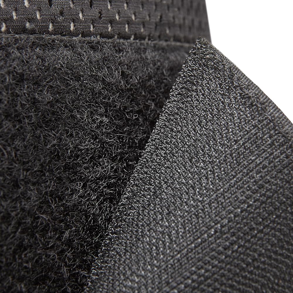 adidas Performance Weightlifting Belt 8mm Thick Velcro Type with Iron Zipper