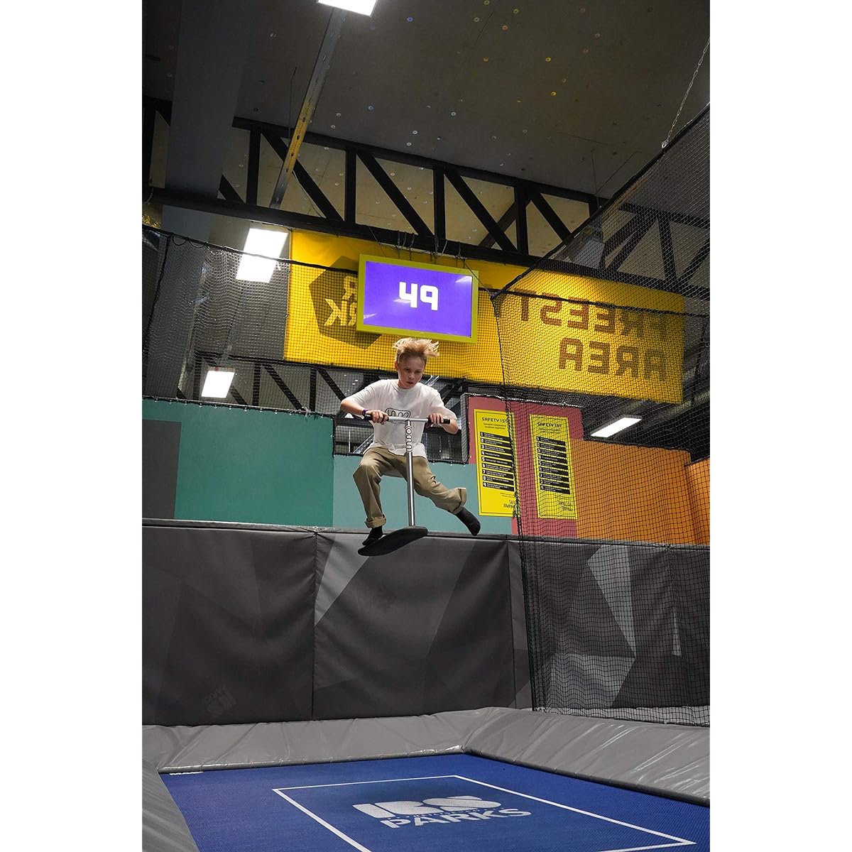 INDO (Indu) Freestyle Scooter for Competition Practice, for Adults and Children, for Indoor and Outdoor Trampolines