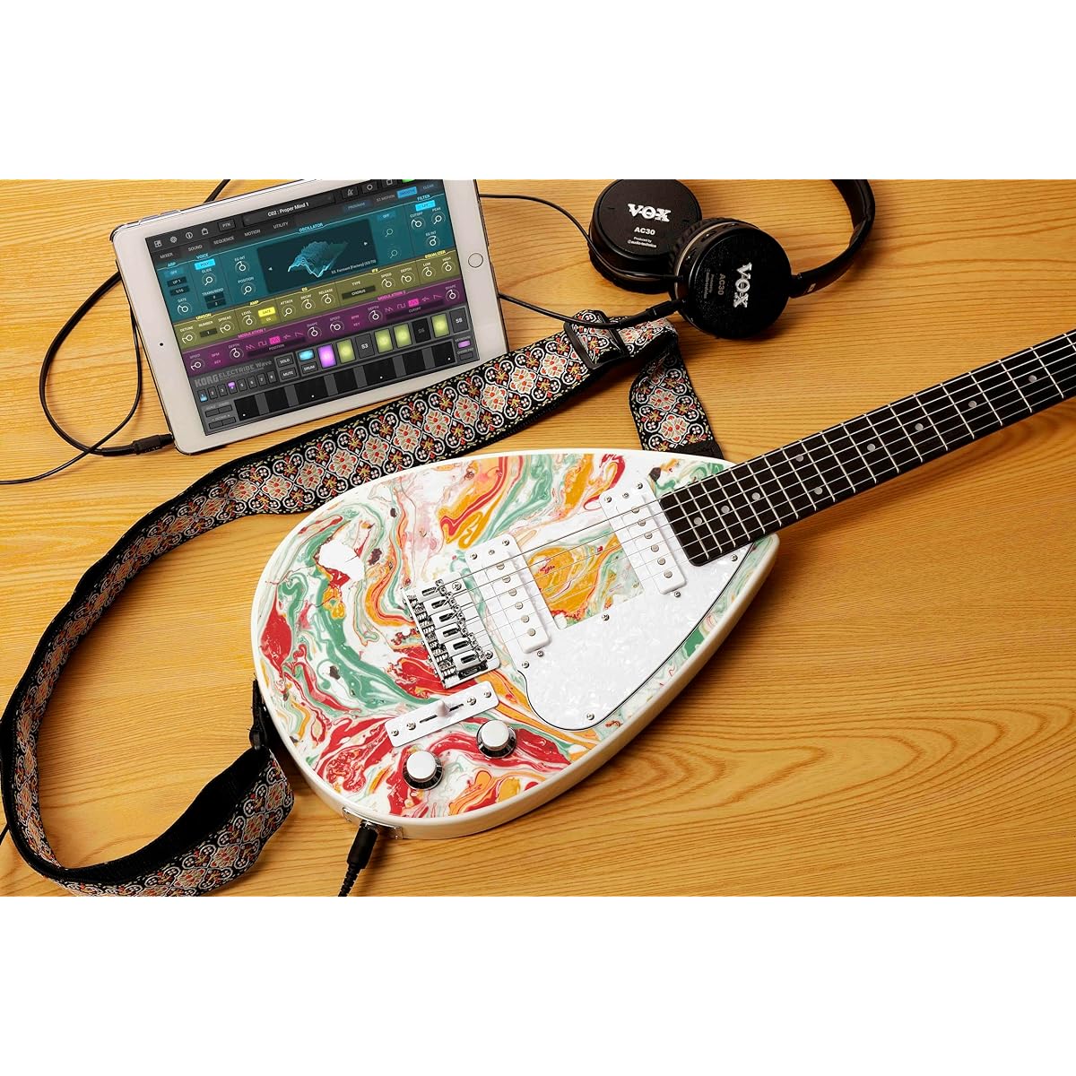 VOX MARK III mini short scale lightweight compact mini guitar marble