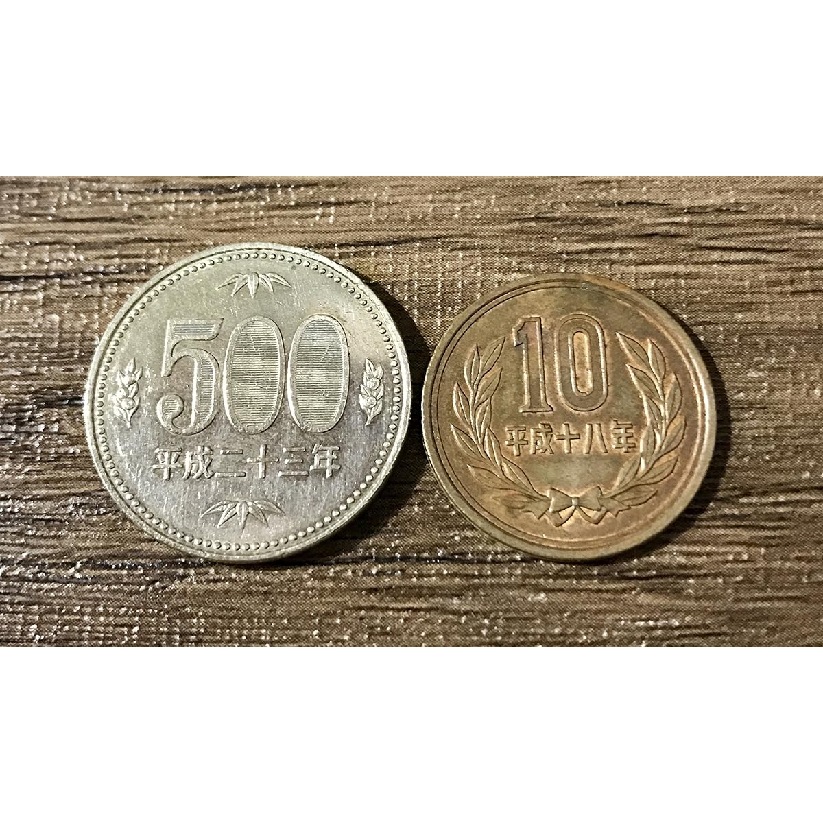 Coin Unique New 500 yen - 10 yen Coin Magic Trick Scotch and Soda - Japanese Coin Unique New 500 yen - 10 yen Close Up Coin Magic Trick Scotch and Soda