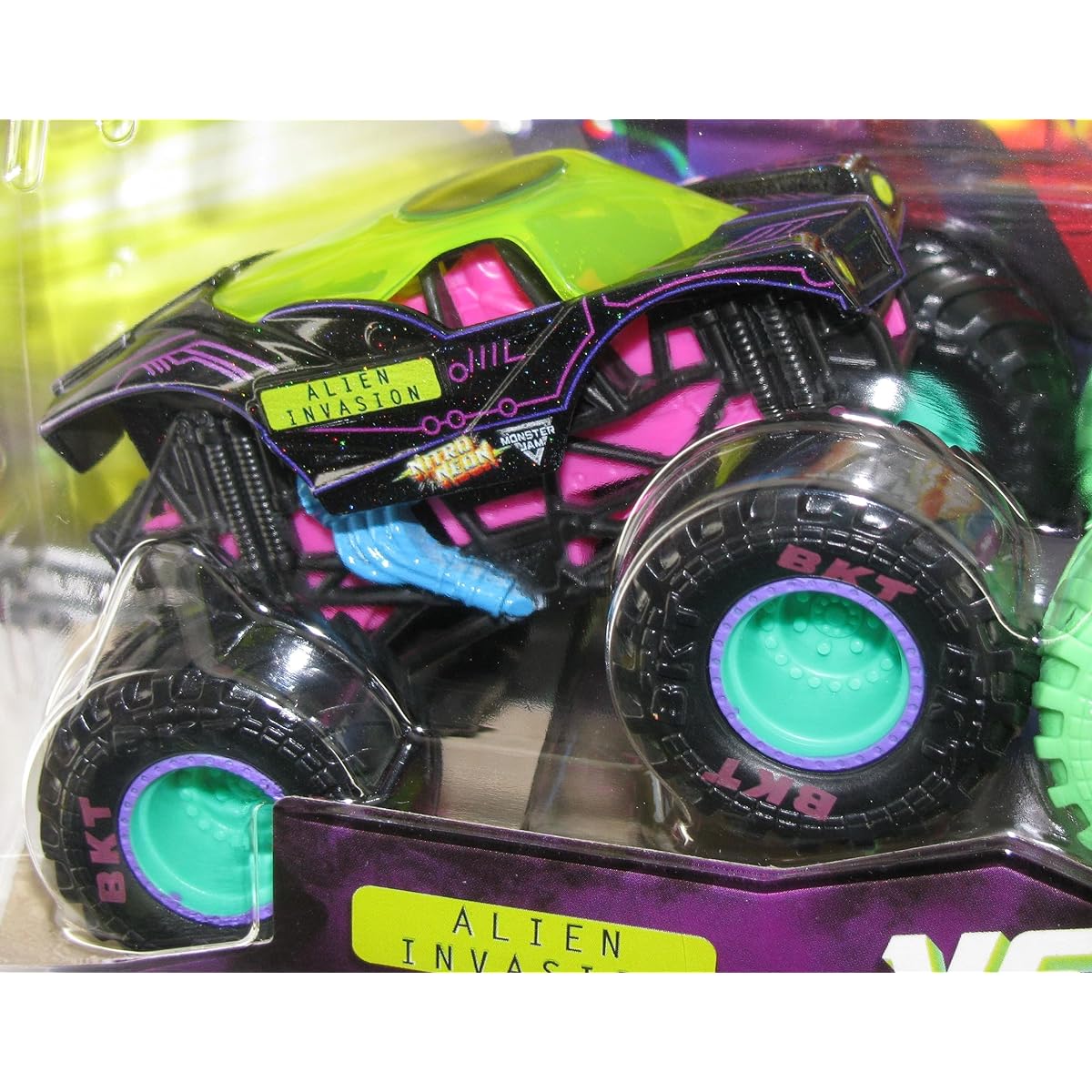 Monster Jam 2023 Nitro Neon Series Alien Invasion vs Megalodon 2 Pack