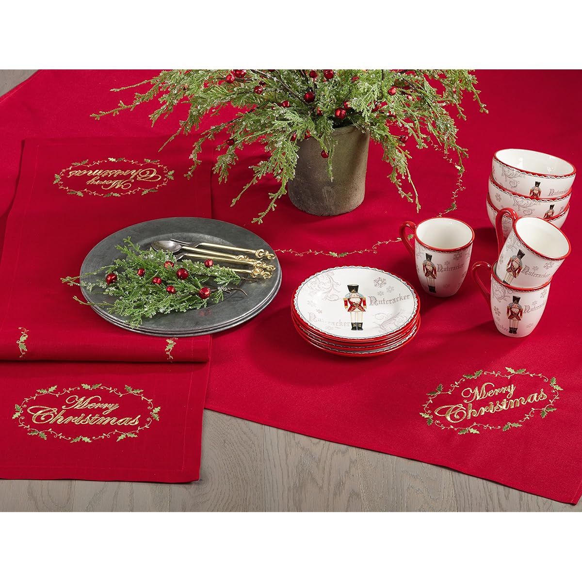 SARO LIFESTYLE Table Runner Merry Christmas Embroidered Design 14" x 72" Red
