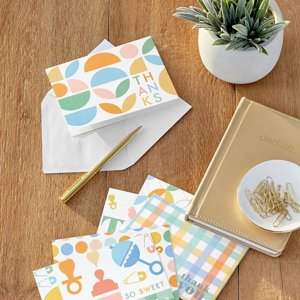 Hallmark Thank You Cards Assortment for Babies, Retro Pastel 48 Cards with Envelopes